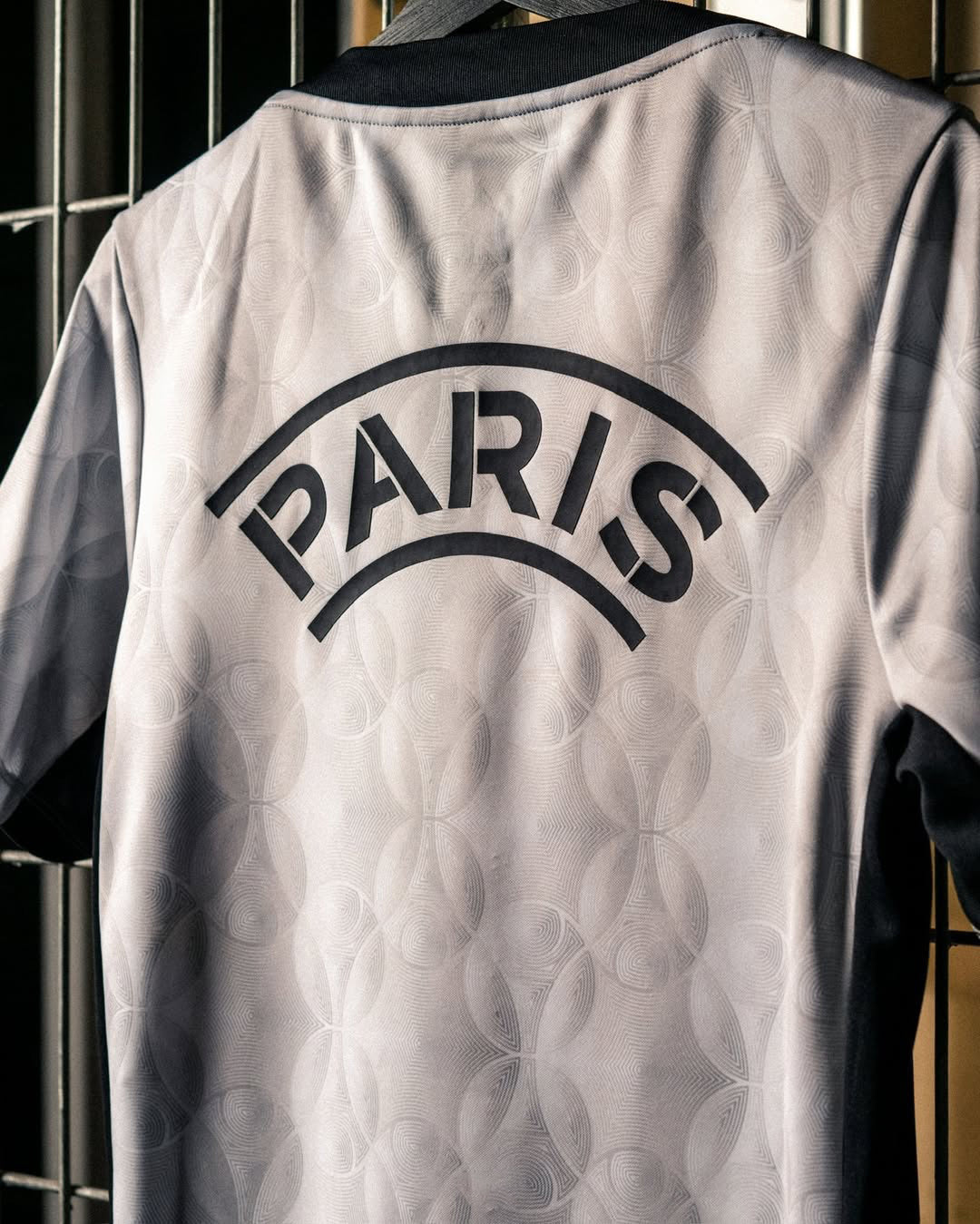 Paris Saint-Germain Night edition